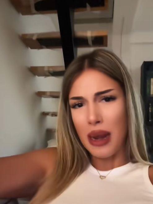 Andrea Ikodinović, ćerka Danila Ikodinovića