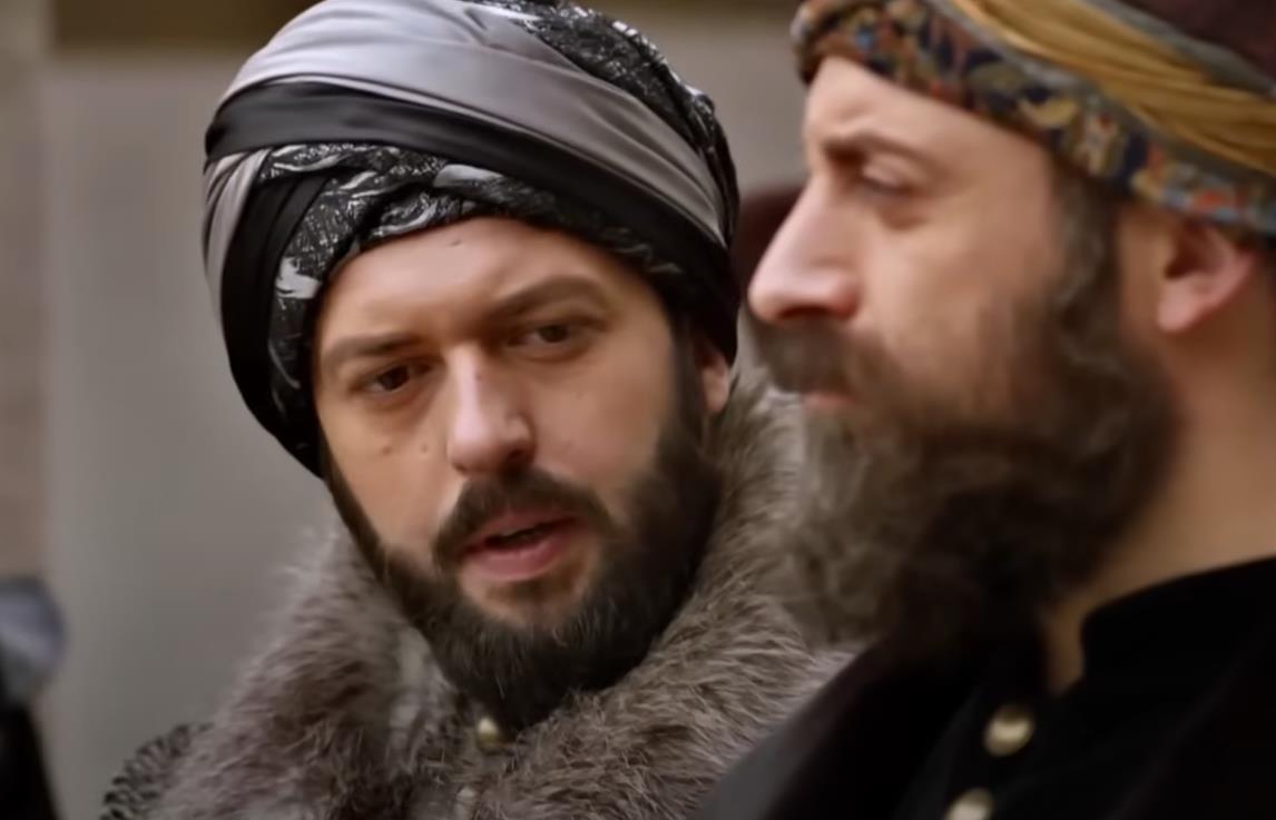 Okan Jalabik kao Ibrahim paša u seriji Sulejman Veličanstveni (5).png