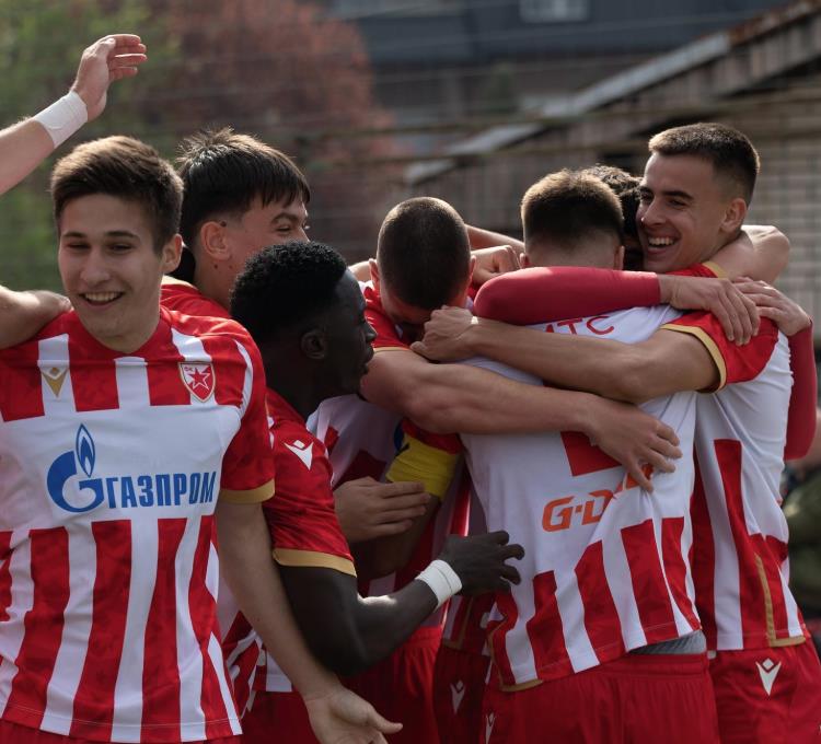 Ognjen Teofilović, mladi fudbaler Crvene zvezde