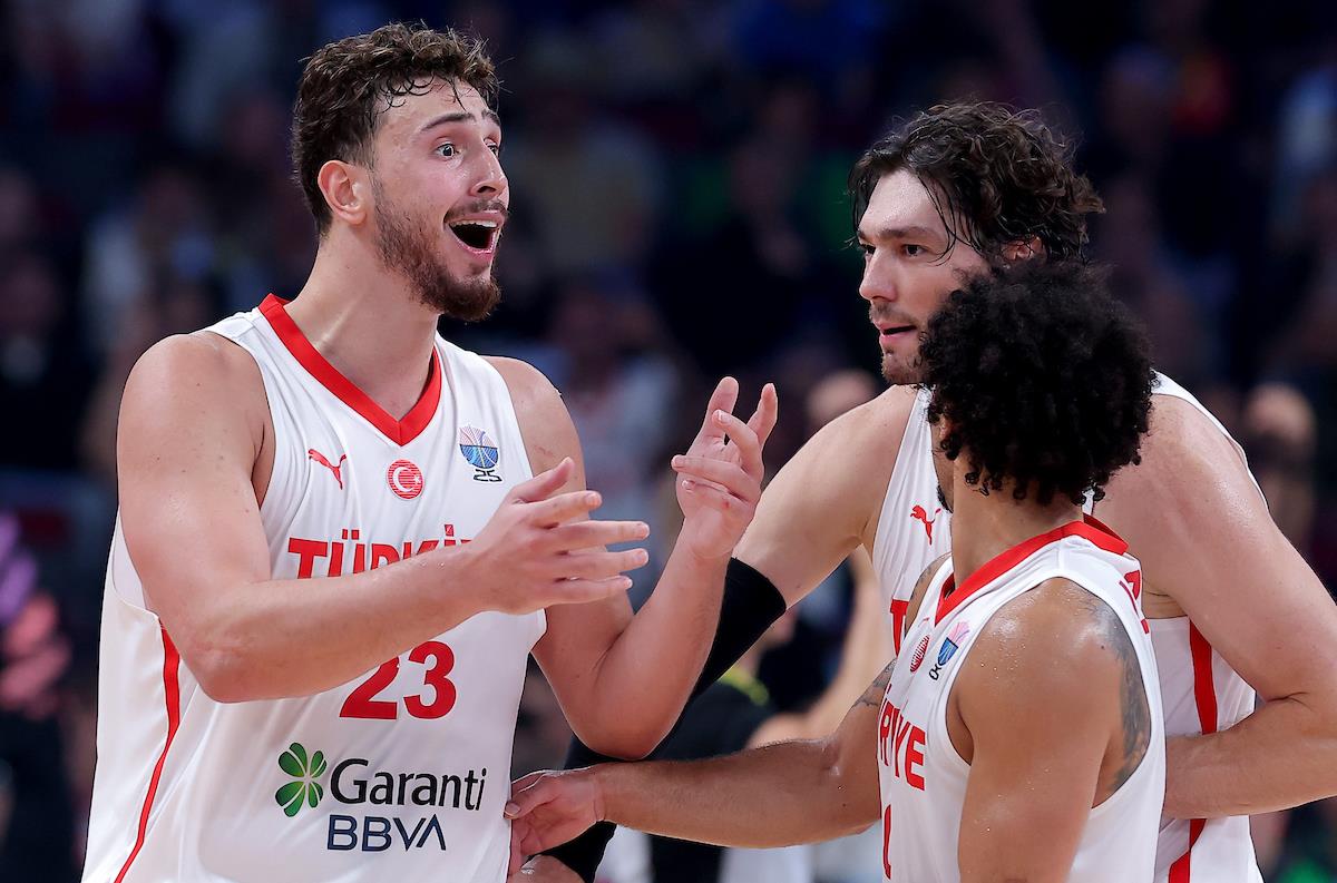 Alperen Šengun na meču Srbija - Turska na Eurobasketu 2025