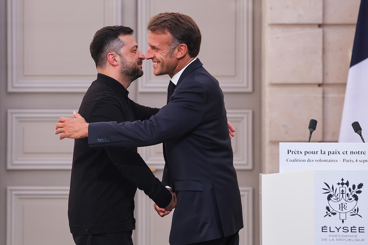 Volodimir Zelenski Emanuel Makron (8).jpg