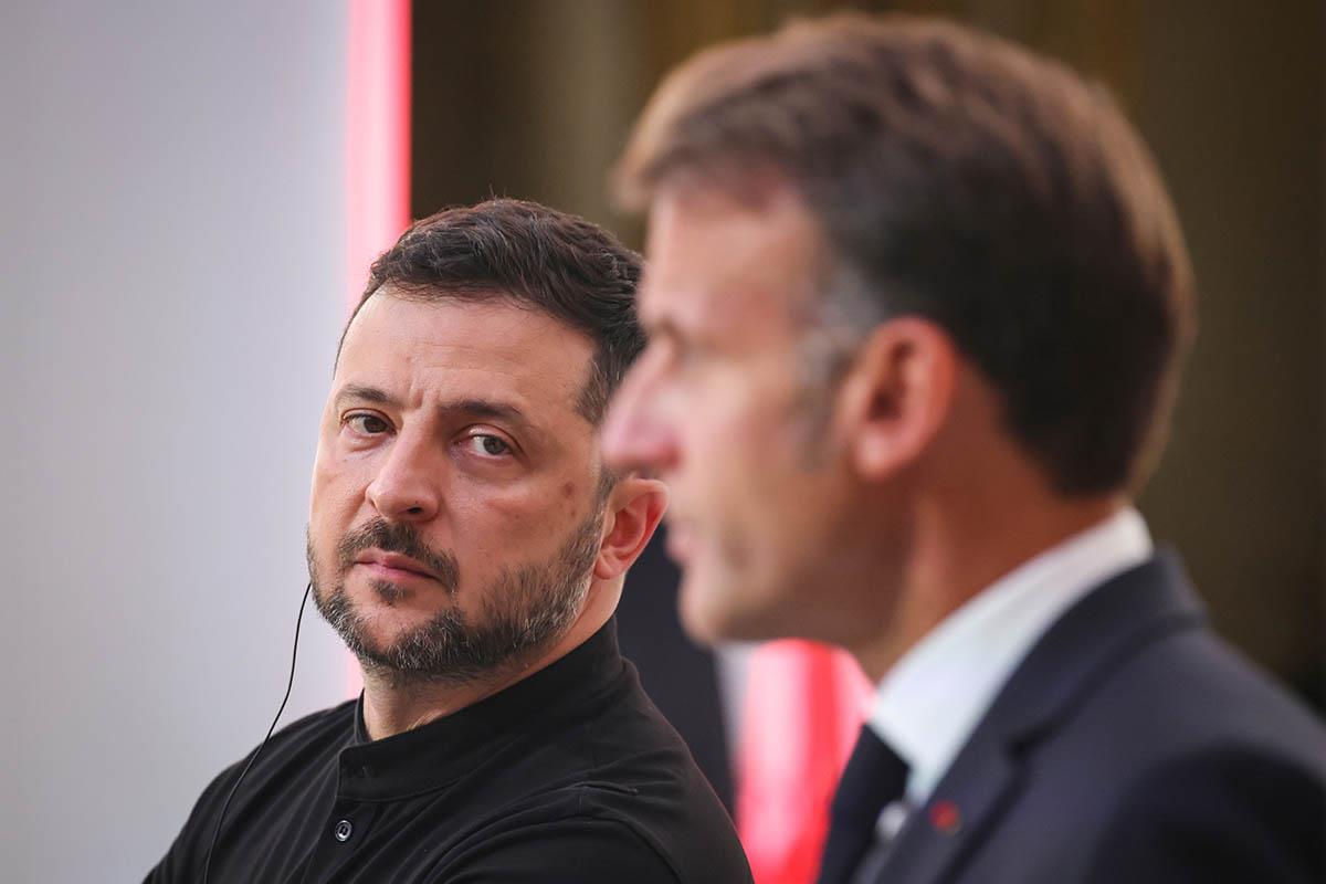 Volodimir Zelenski Emanuel Makron (3).jpg