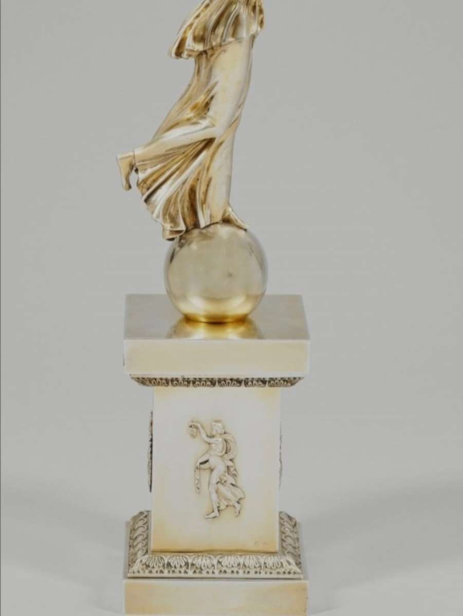 Najveći predmet od srebra koji je pripadao srpskom dvoru (2).jpeg