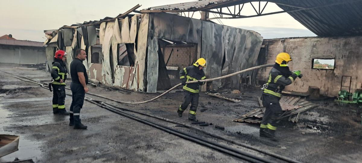 LOZNICA - POsle ponoći.jpg