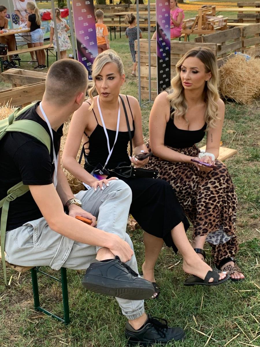 Anastasija Rilak sa kolegama