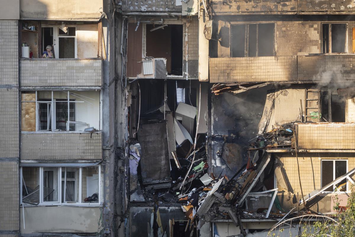 1 AP Efrem Lukatsky.jpg