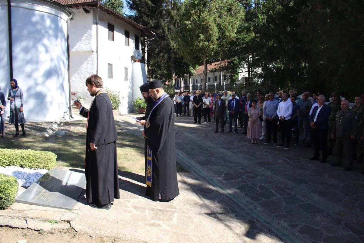 Počast pukovniku Rajevskom.jpg