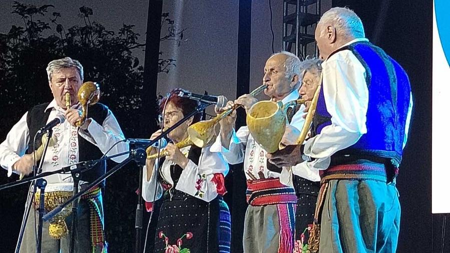 Orkestar lejkaša iz Riljca.jpg