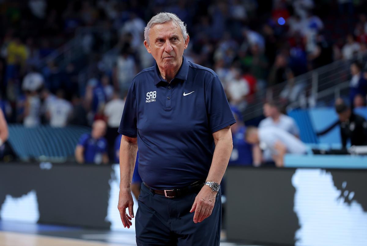 Svetislav Pešić na meču Srbija - Finska na Eurobasketu 2025