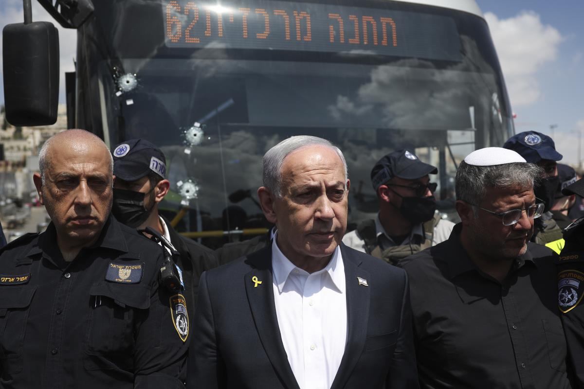 1 AP Ronen Zvulun.jpg