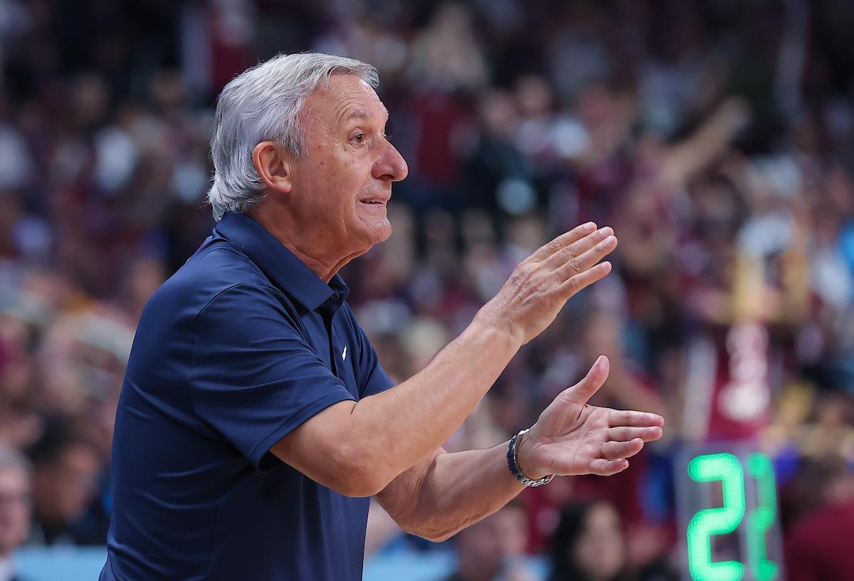 Svetislav Pešić na klupi košarkaške reprezentacije Srbije Eurobasket 2025