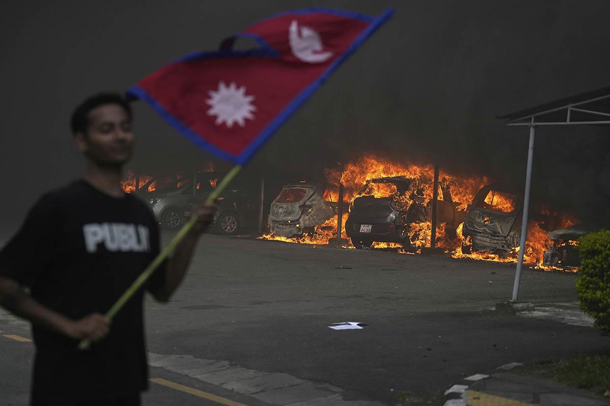 Nepal protesti (4).jpg
