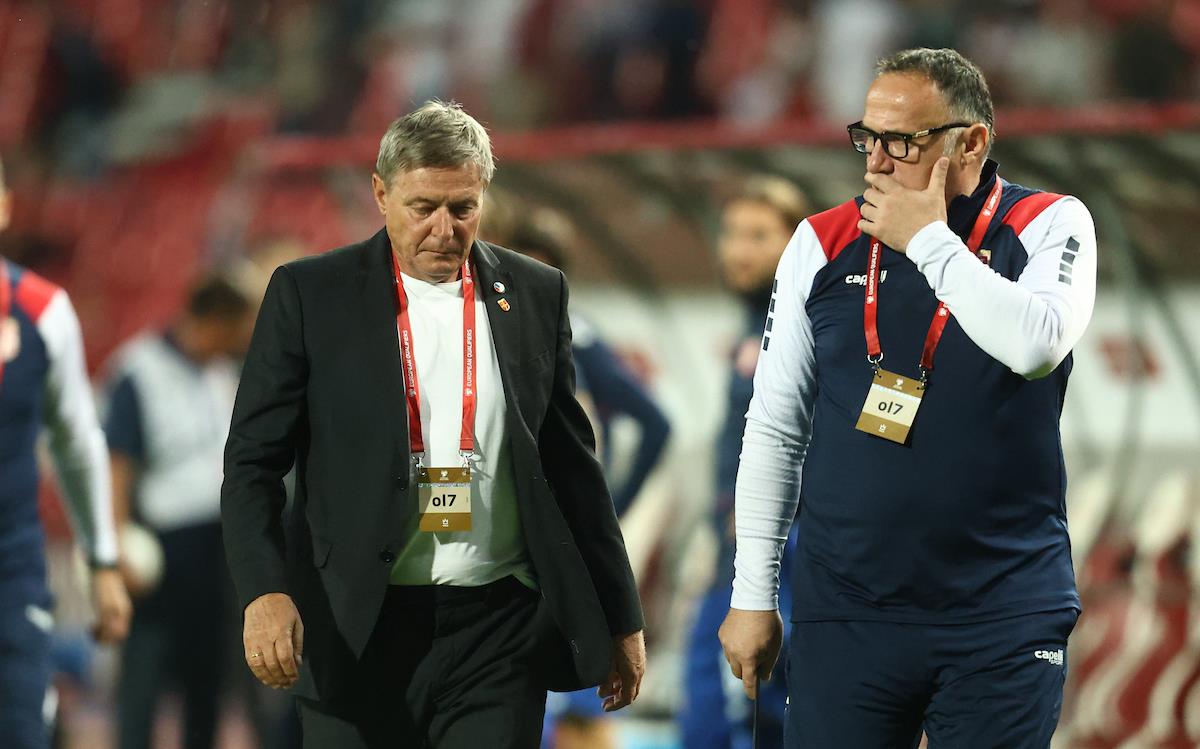 Dragan Stojković Piksi na meču Srbija - Engleska