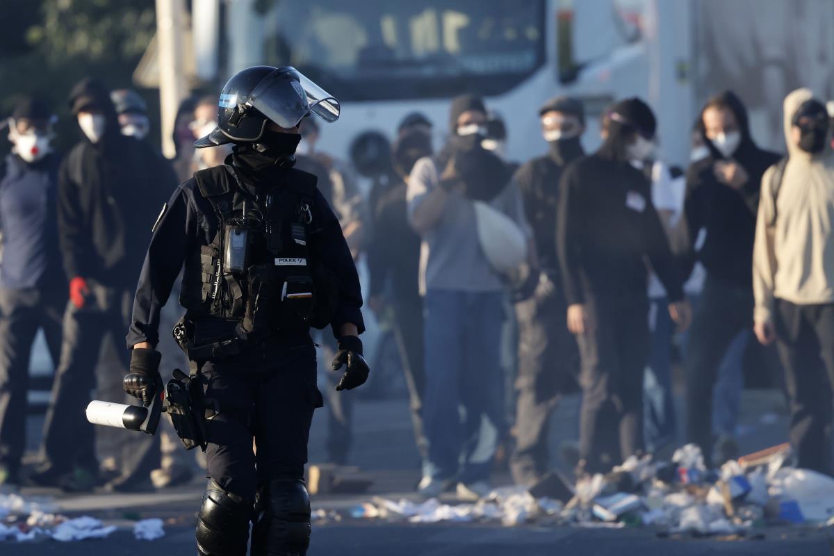 104 EPA Guillaume Horcajuelo.jpg