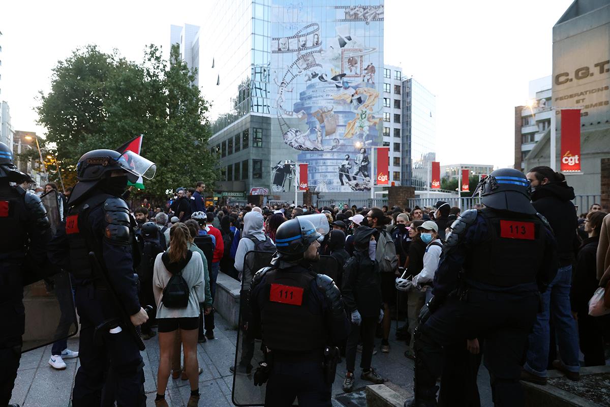 Pariz Francuska protesti (7).jpg