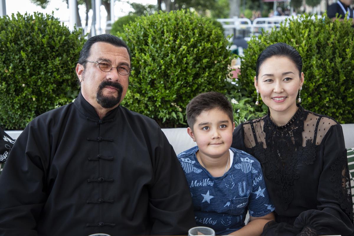 Stevan Sigal i El Sigal sa sinom