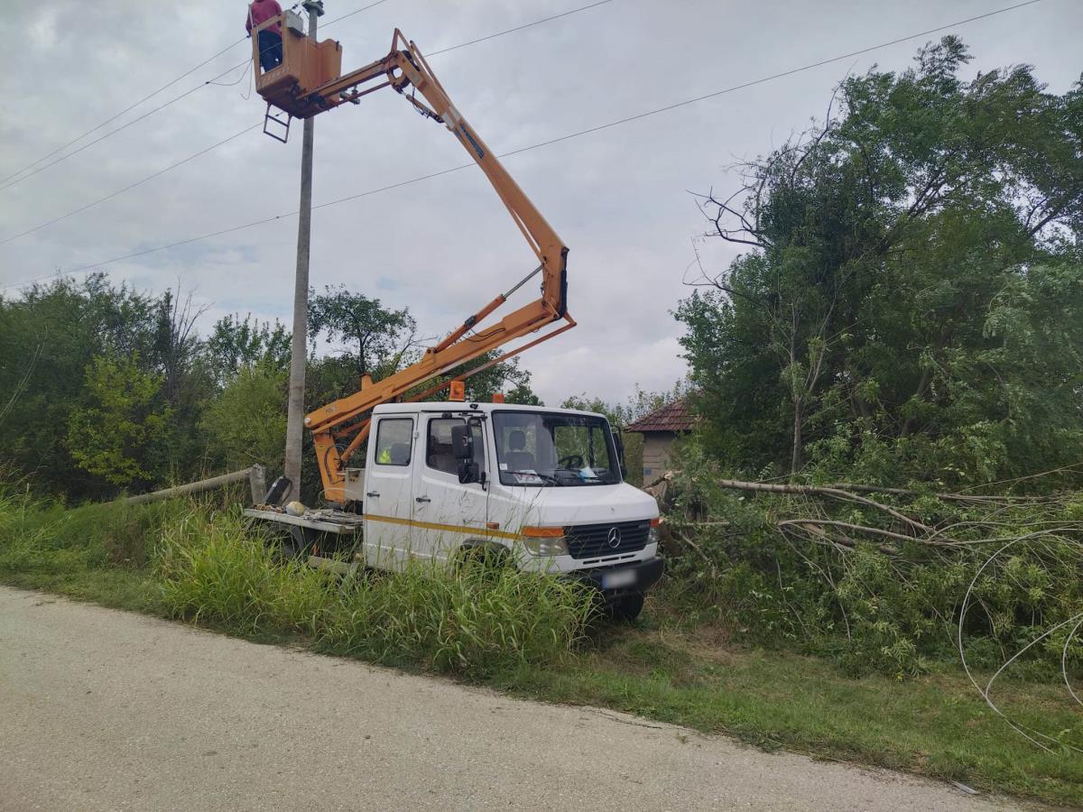 Saobraćajna nesreća kod Barajeva (5).jpeg