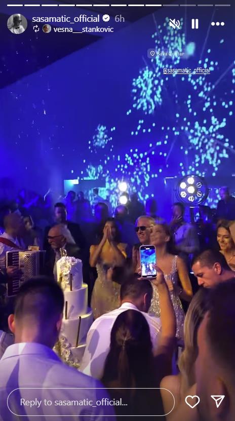 Saša Matić proslavlja ćerki rođendan, torta na četiri sprata