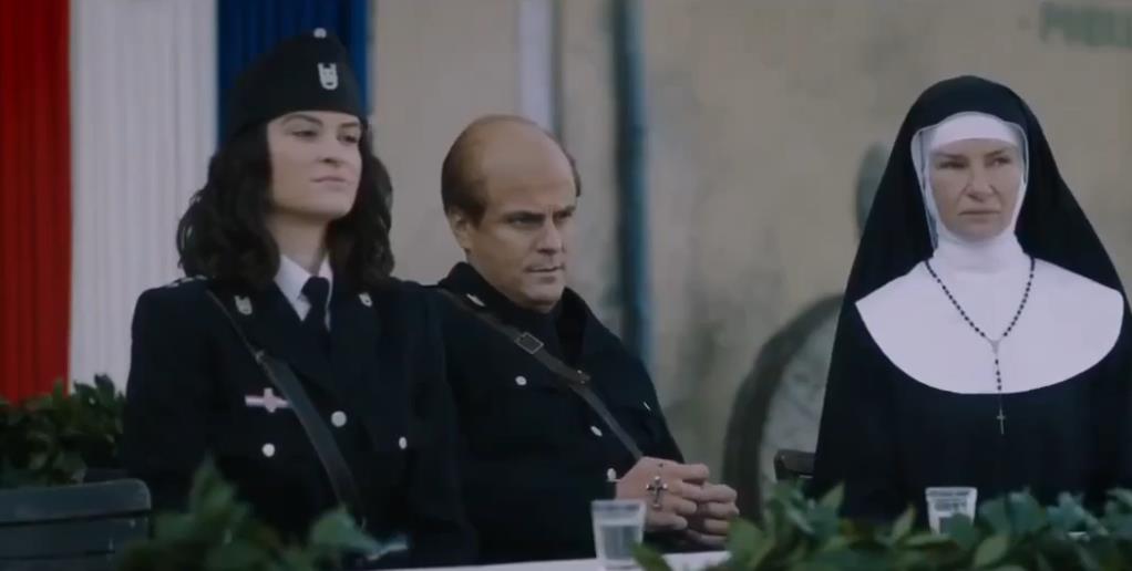 Martina Kitanović kao Maja Buždon, Vuk Kostić kao Miroslav Filipović i Tatjana Kecman kao Barta Pulherija