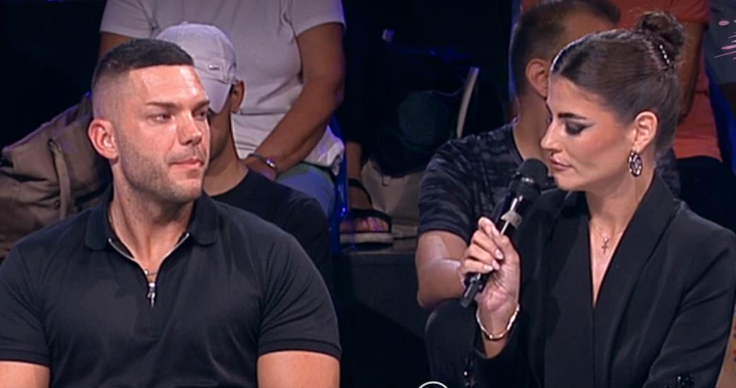 OCA JOJ RAZNELA GRANATA, MAMA JOJ UMRLA POSLE POROĐAJA Bolna ispovest Boginje iz Elite 9: Mamin brat me se odrekao zbog para!