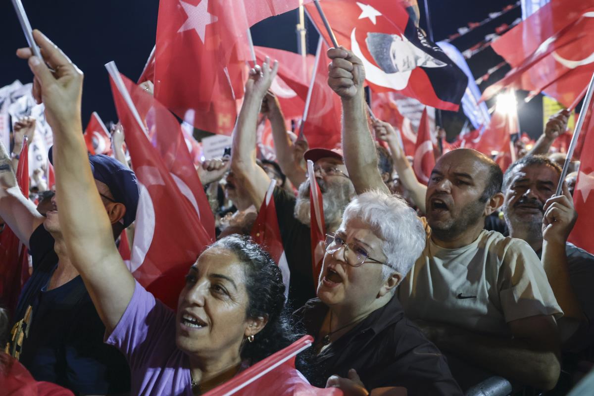 1 EPA Erdem Sahin.jpg