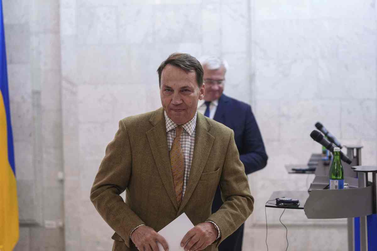 101 AP Evgeniy Maloletka.jpg