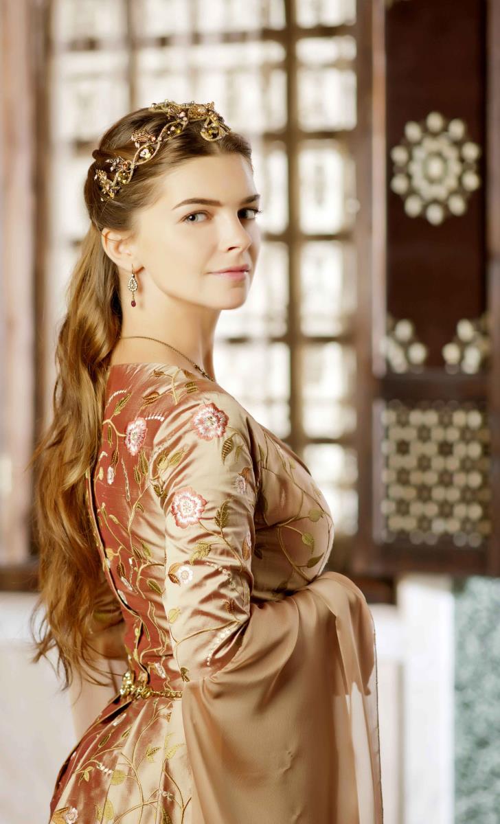 Pelin Karahan kao sultanija Mihrimah u seriji Sulejman Veličanstveni