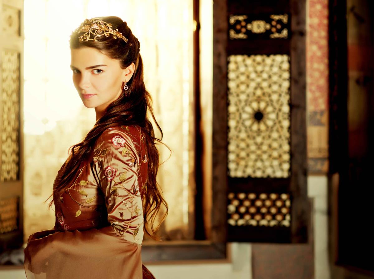 Pelin Karahan kao sultanija Mihrimah u seriji Sulejman Veličanstveni