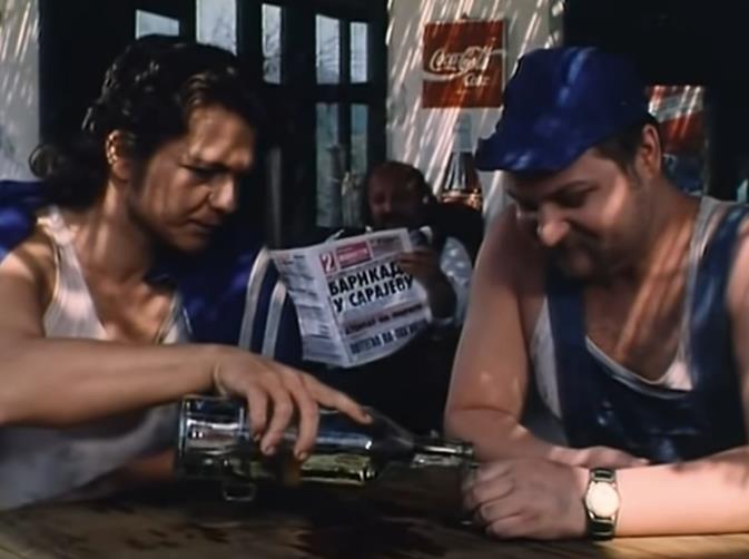 Nikola Pejaković i Dragan Bjelogrlić u filmu Lepa sela lepo gore