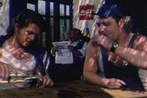 Nikola Pejaković i Dragan Bjelogrlić u filmu Lepa sela lepo gore