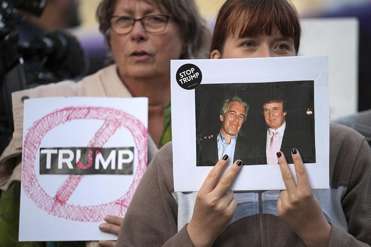 mina01 AP Kin Cheung.jpg