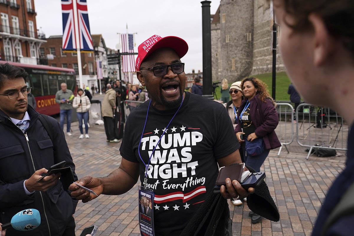 mina AP Alberto Pezzali.jpg