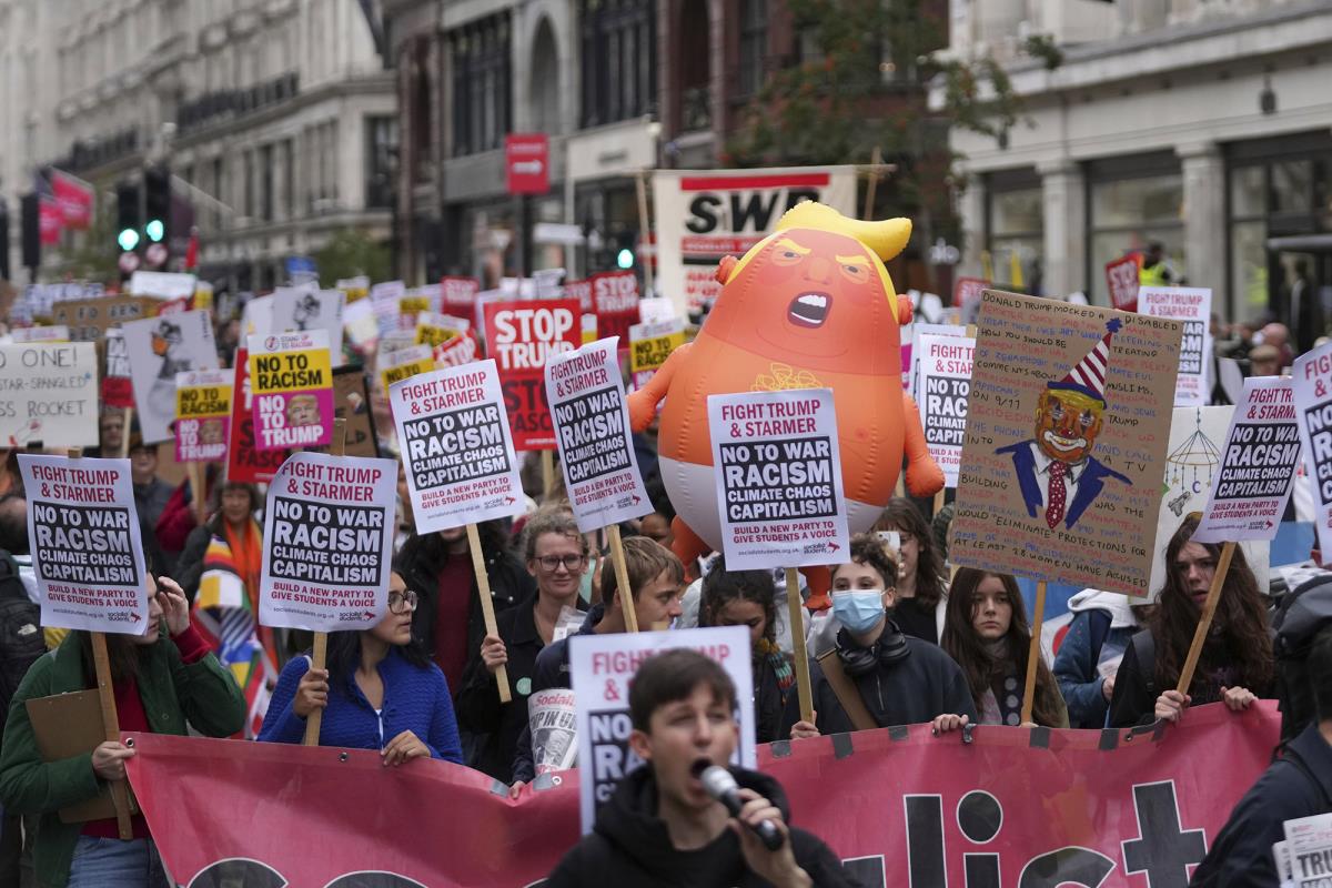 trump02 AP Joanna Chan copy.jpg