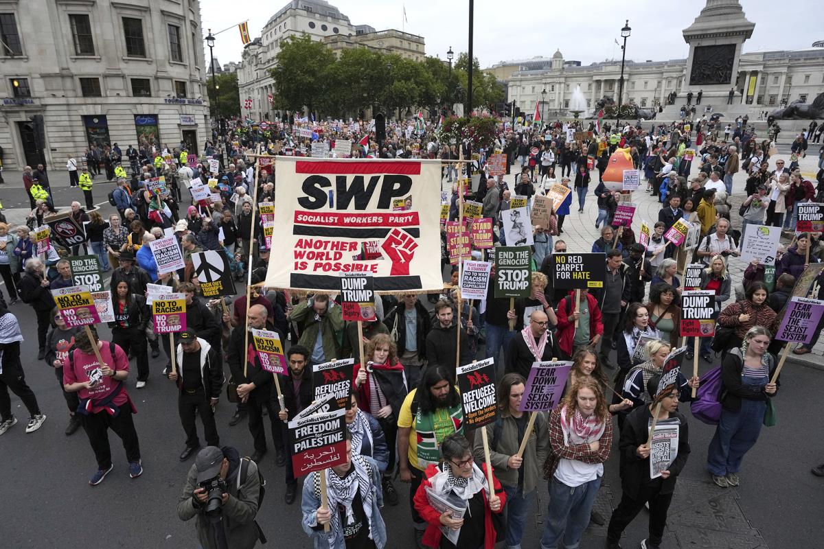 trump03 AP Kin Cheung copy.jpg