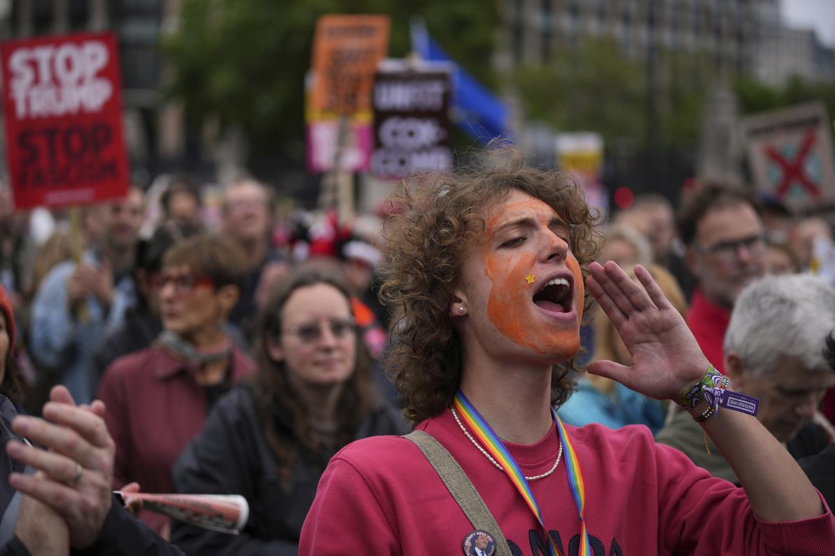 trump04 AP Kin Cheung copy.jpg