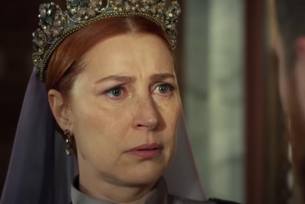 Vahide Perčin kao sultanija Hurem u seriji Sulejman Veličanstveni