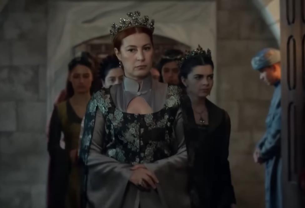 Vahide Perčin kao sultanija Hurem u seriji Sulejman Veličanstveni