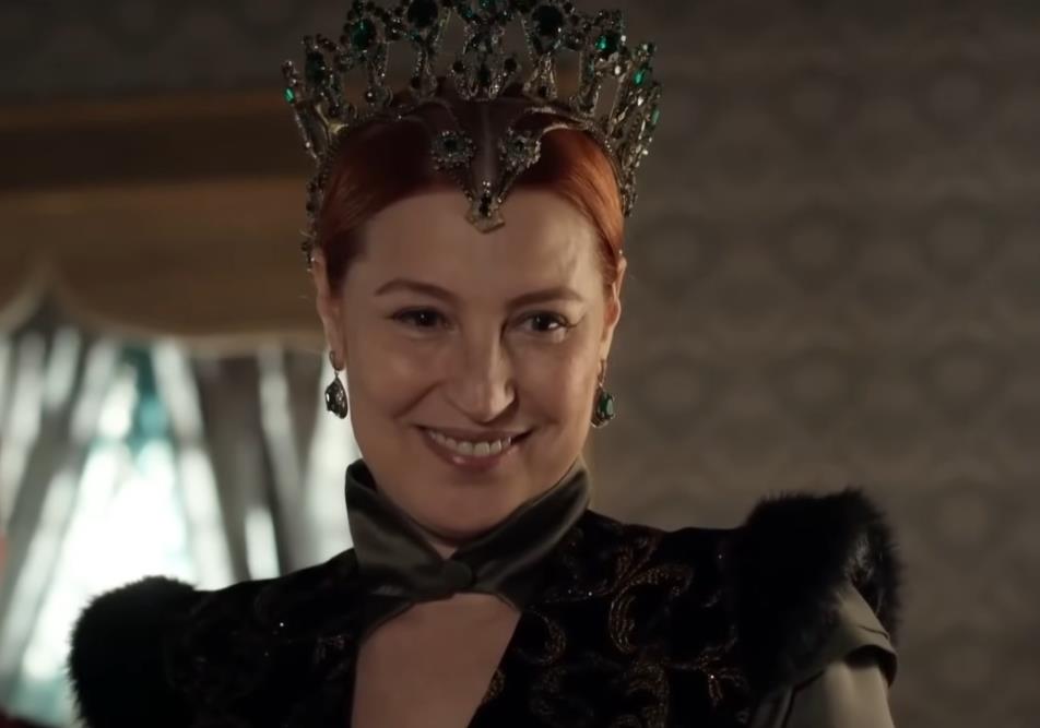 Vahide Perčin kao sultanija Hurem u seriji Sulejman Veličanstveni