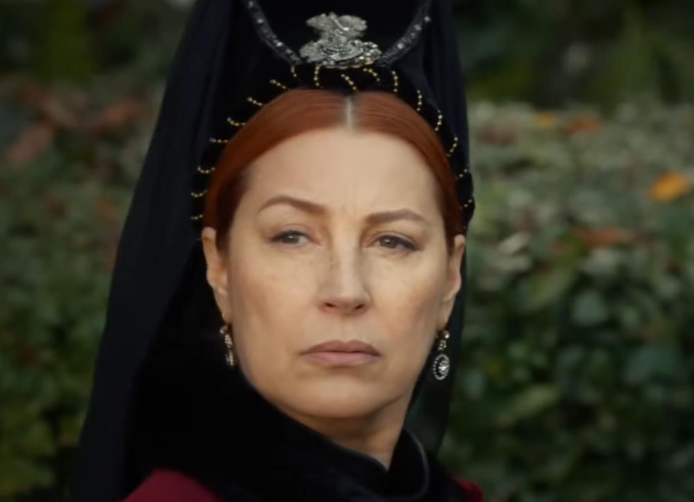 Vahide Perčin kao sultanija Hurem u seriji Sulejman Veličanstveni