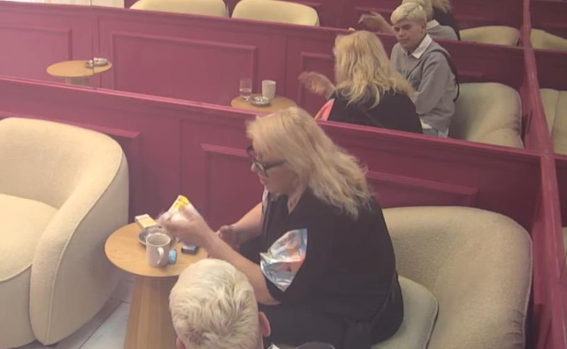 Zorica Marković priča sa Urošem Stanićem o Anđeli Đuričić i njenoj vezi sa Pavlom Jovanovićem