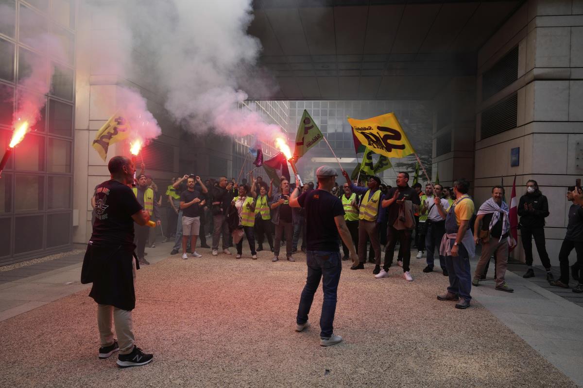 trump02 AP Michel Euler copy.jpg