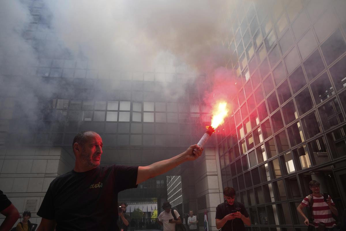 trump03 AP Michel Euler copy.jpg