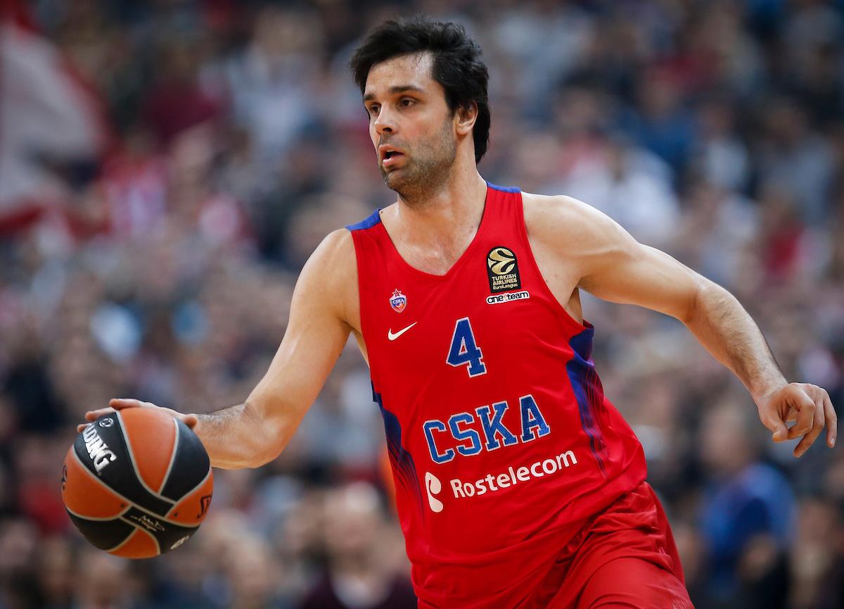 Miloš Teodosić u dresu Crvene zvezde