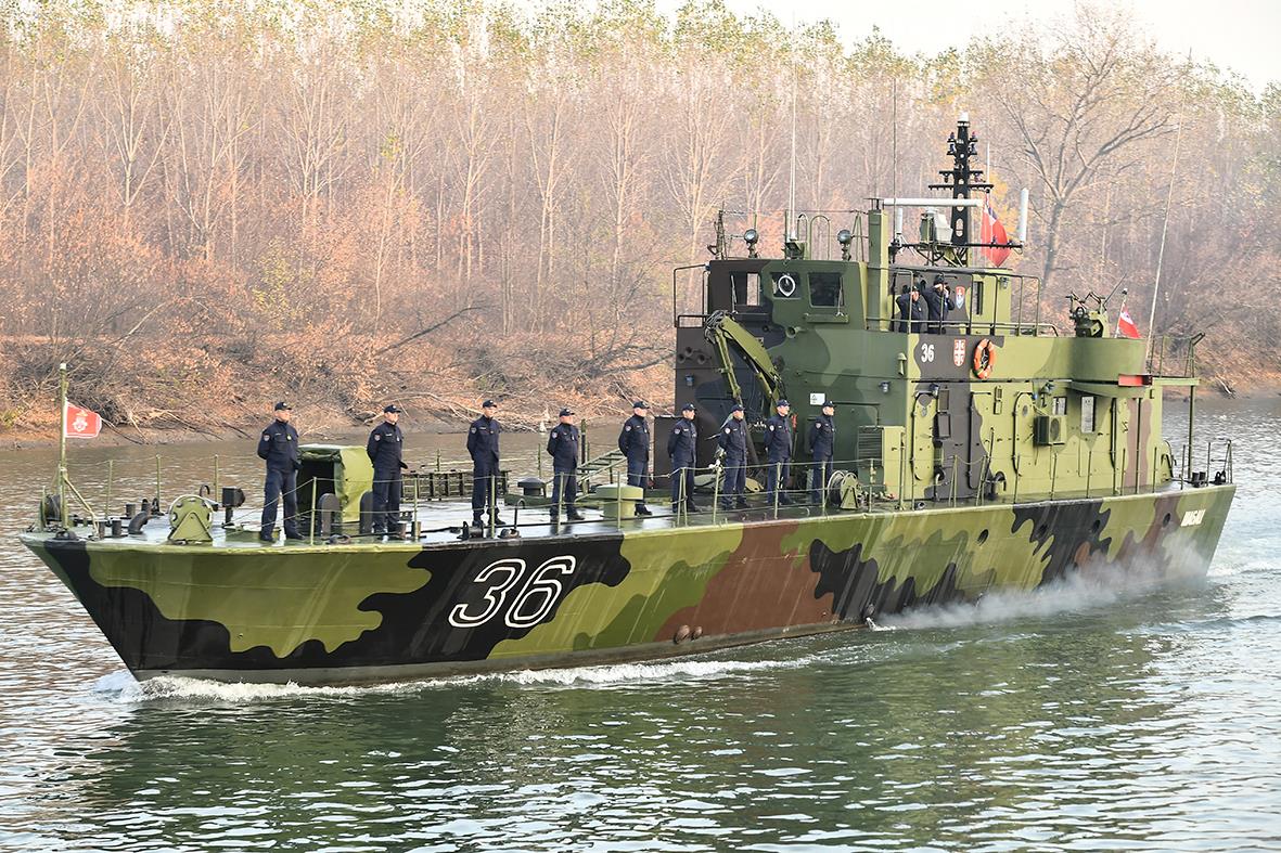 Pomoćni rečni brod PRB-36 „Šabac”.jpg