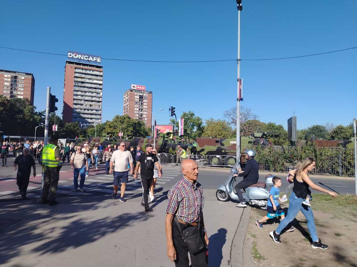 WhatsApp Image 2025-09-20 at 09.21.13_ee7b63f0.jpg