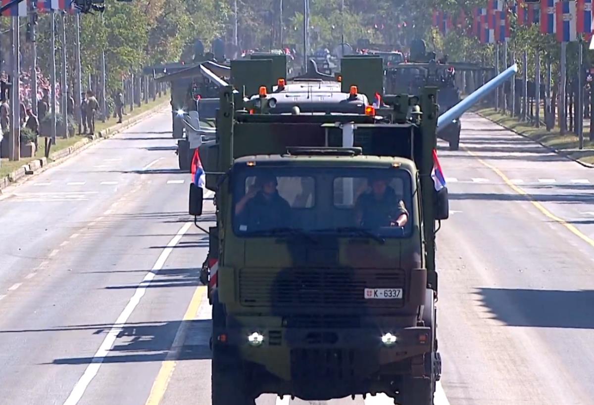 2025-09-20 12_17_30-WhatsApp.png