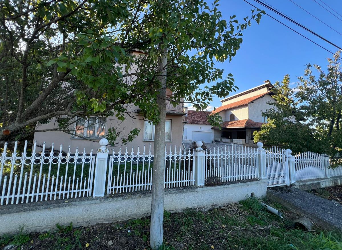 WhatsApp Image 2025-09-20 at 13.14.22 (1).jpeg