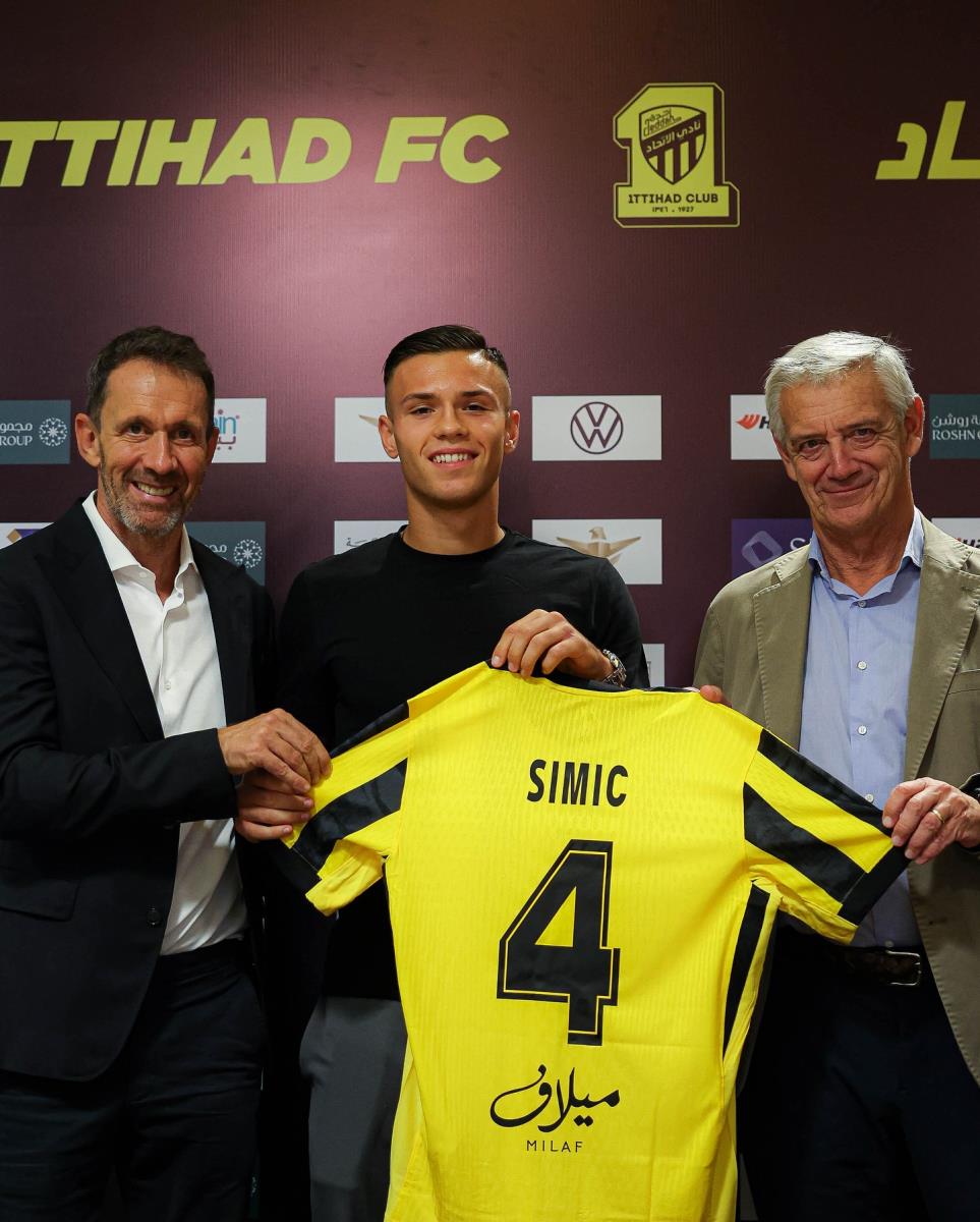 Jan Karlo Simić, fudbaler Al Itihada