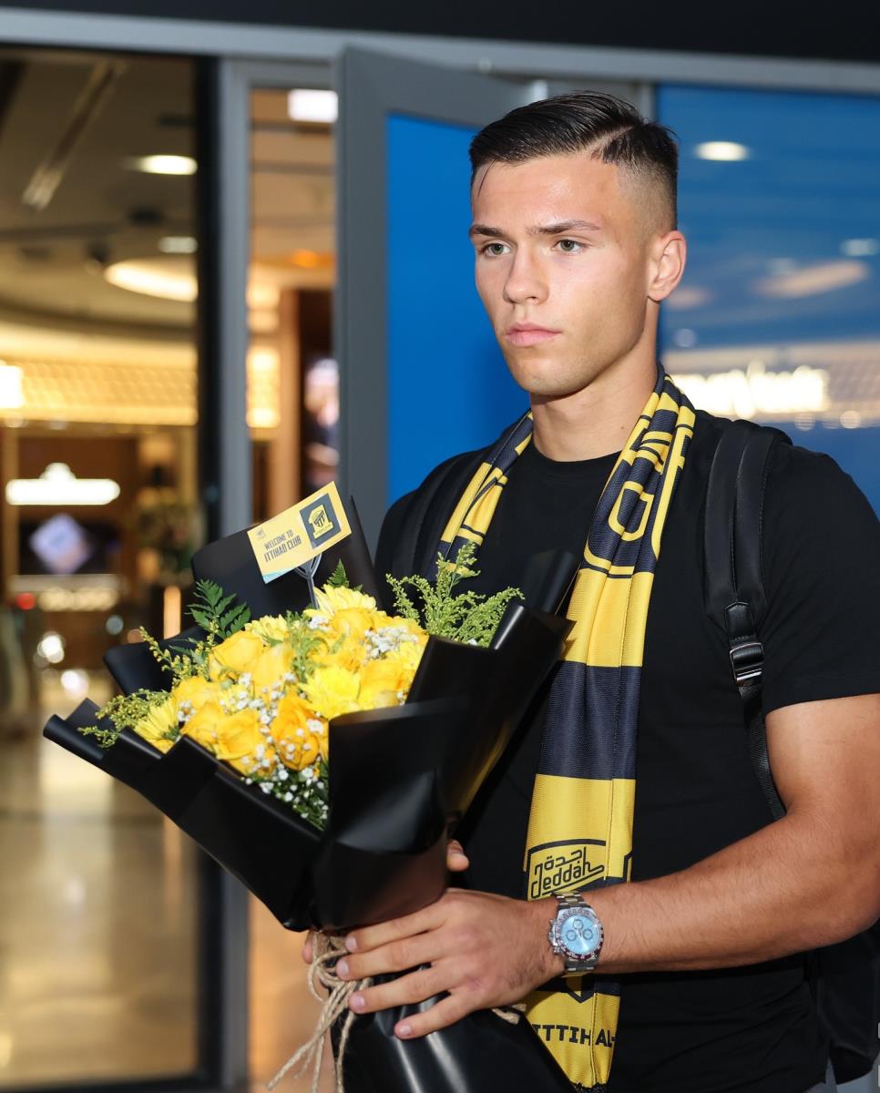 Jan Karlo Simić, fudbaler Al Itihada