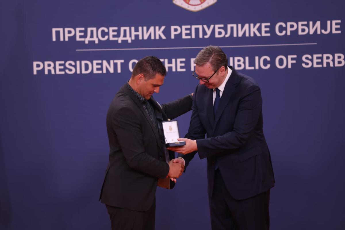 WhatsApp Image 2025-09-20 at 15.39.57.jpeg